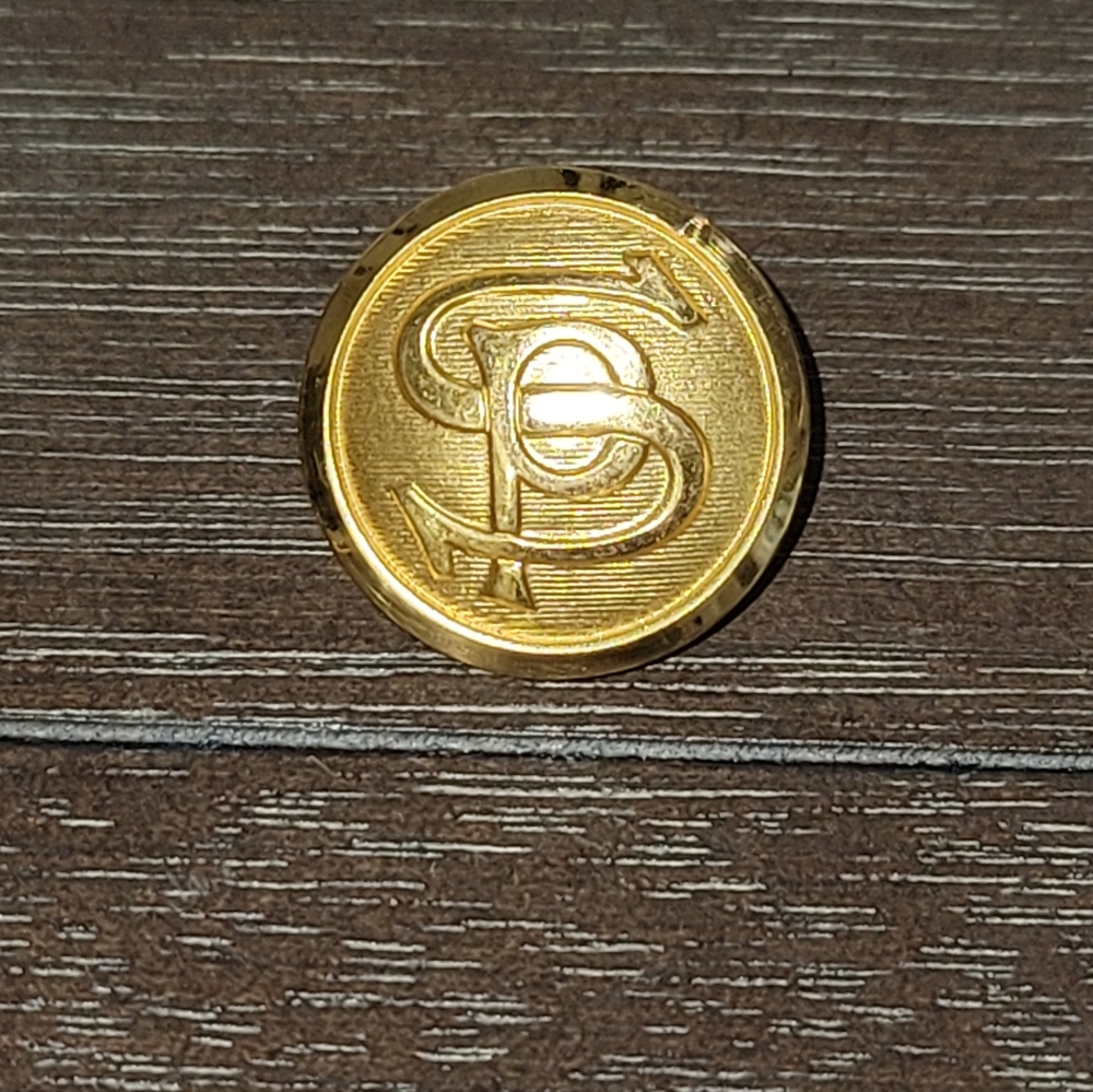 Vintage Southern Pacific SP Railroad Gold Tone Uniform Button Waterbury 1"